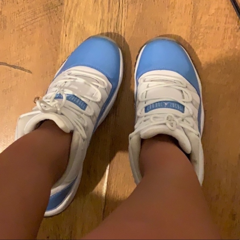 Retro 11s🤩 - Picture 3 of 4